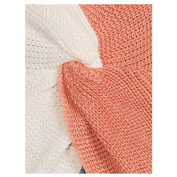 Twist Front Color Block Reversable Knit Sweater - Picture 7 of 12